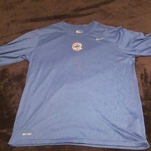 Chicago Cubs XL half long sleeve Nike Great Shape!